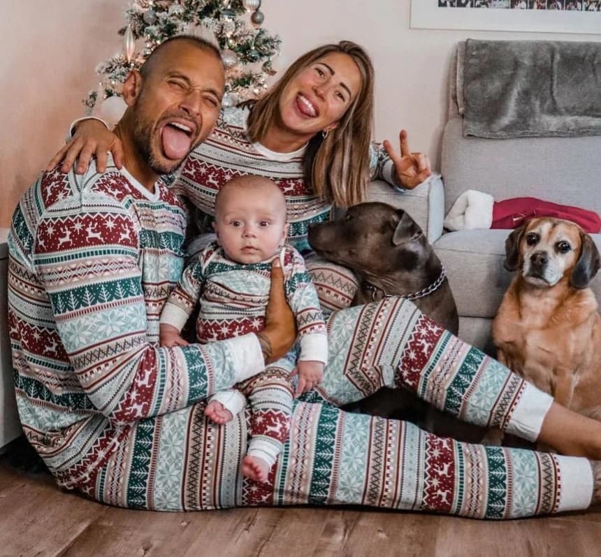 Famille noël correspondant pyjamas ensemble