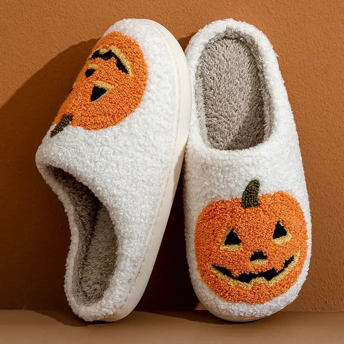 Classiques citrouille Halloween chaussons pour femmes hiver intérieur dessin animé confort maison chambre doux casual plat en peluche chaussures pour cadeau