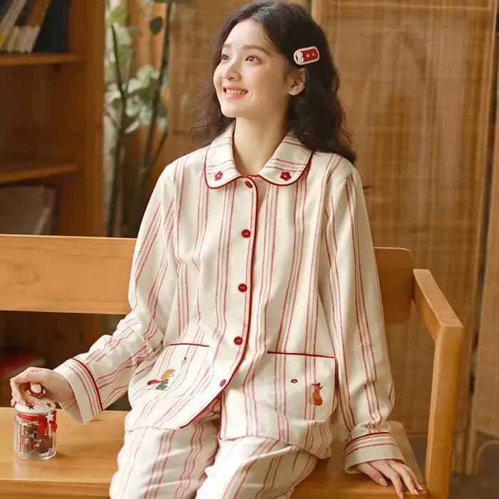 Ensemble pyjama Vintage rayé avec col Peter Pan