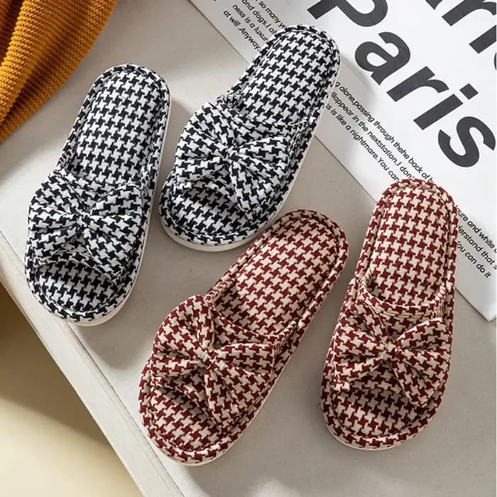 Pantoufles plates pour femmes en chanvre à carreaux