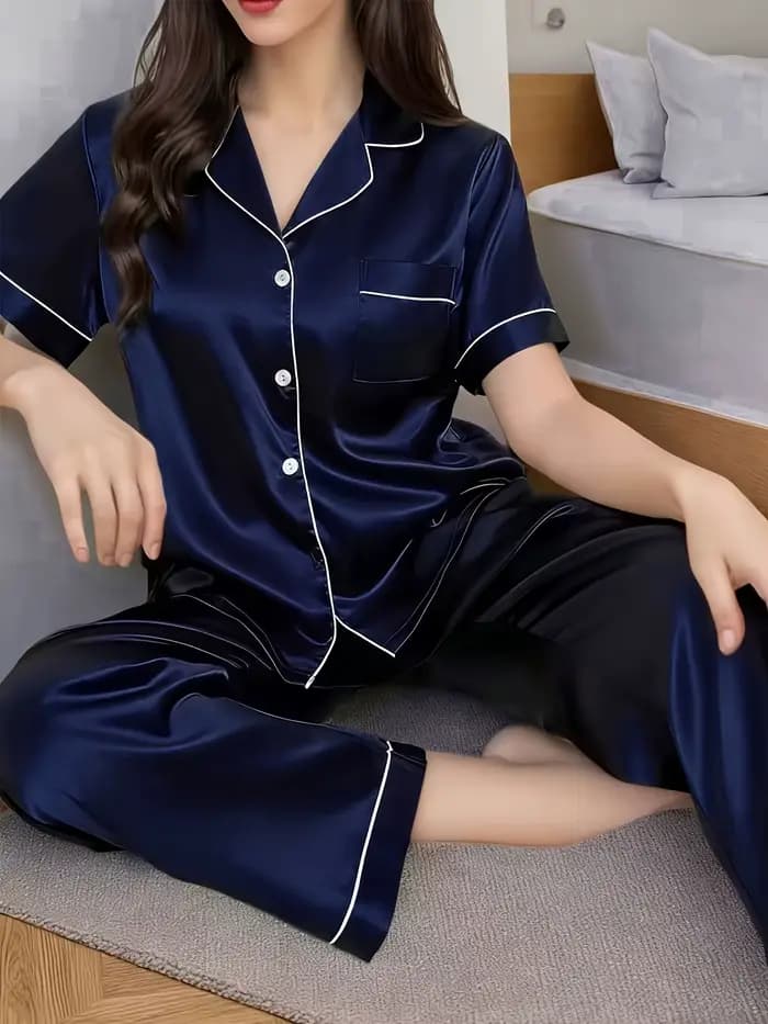 Ensemble de pyjama en satin de soie pour femmes