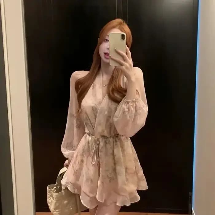 Robe florale en mousseline de soie à manches longues pour femmes, robes à volants en satin, ligne A,