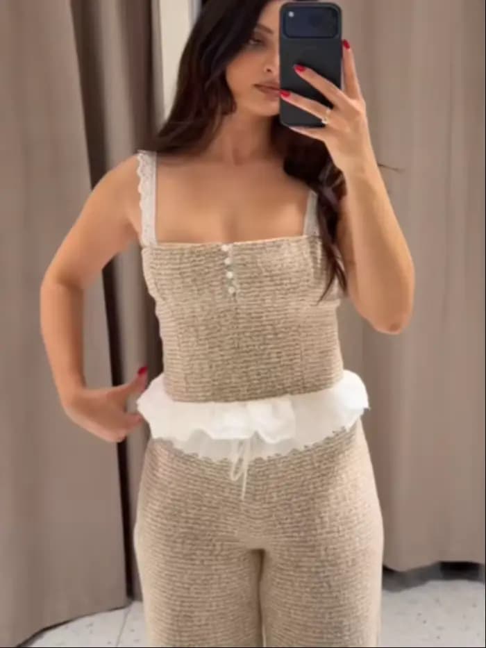 Ensemble décontracté élégant 2 pièces pour femme : Haut court à bretelles fines et volants, pantalon