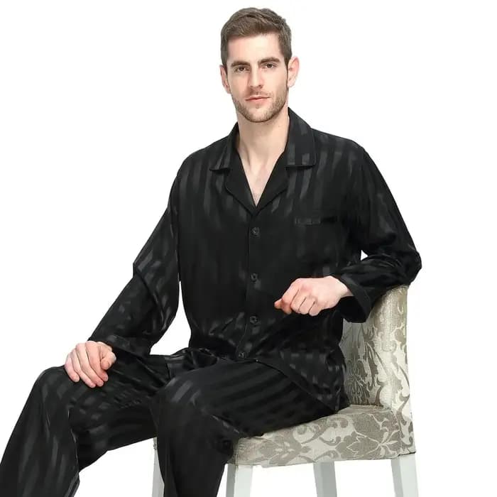 Ensemble de pyjamas en satin de soie pour hommes