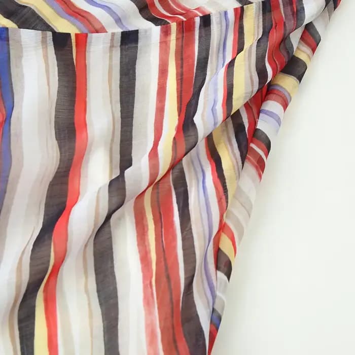 Robe longue chic sans manches à rayures et bretelles spaghetti pour femme