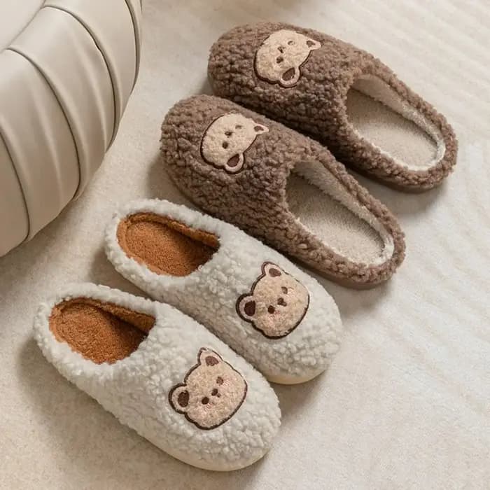 Pantoufles ours en peluche décontractées et mignonnes