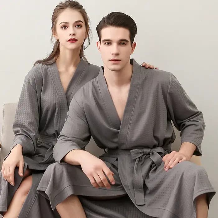 Peignoir long léger unisexe en tissu gaufré à manches trois-quarts pour hôtels