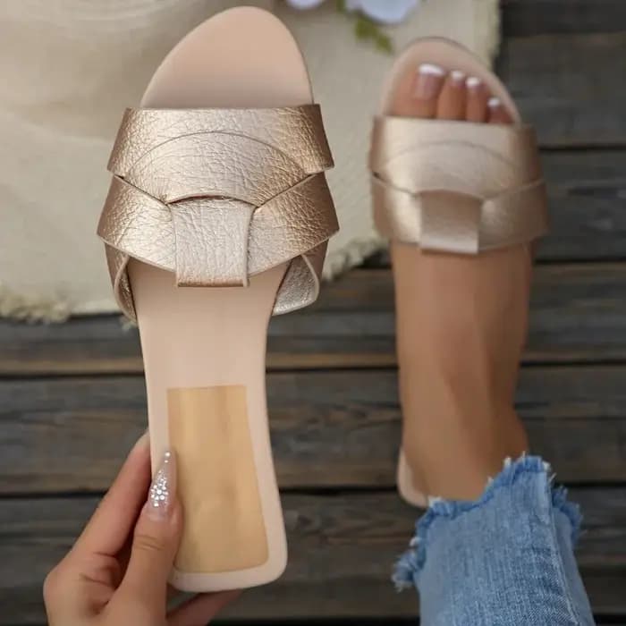 Chaussons pour femmes 2026 Nouvelle collection été – Sandales plates de créateur