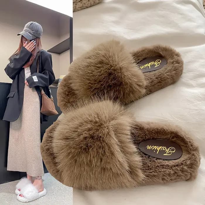 Pantoufles en fourrure pour femmes