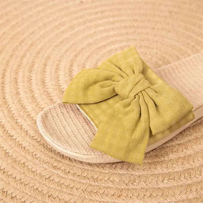 Nouvelles pantoufles en tissu et lin pour femmes