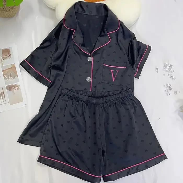 Vêtements de nuit d'été pour femmes: soie glacée Cool-Touch manches courtes Premium noir imprimé coeur