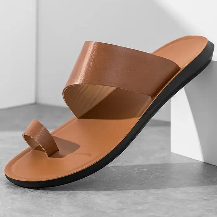 Pantoufles pour hommes 2025 été nouveau pantoufle en cuir décontractée confortable antidérapant homm