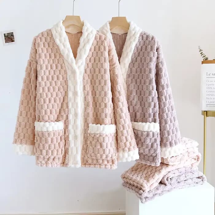 Pyjama en molleton de corail pour femme