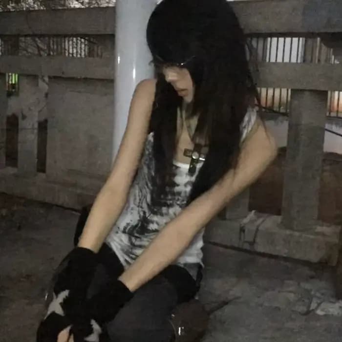 Karrcat Grunge Esthétique Tie Dye Débardeur Trashy 2000s Style Long Débardeur Japonais Y2k Haut Sans