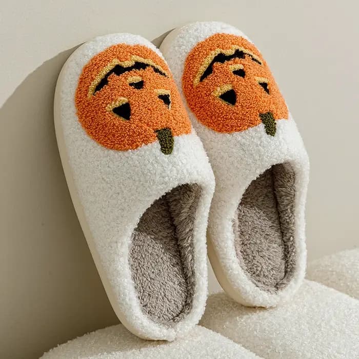 Sourire citrouille Halloween chaussons pour femmes hiver intérieur dessin animé confort maison chambre doux casual plat en peluche chaussures pour cadeau