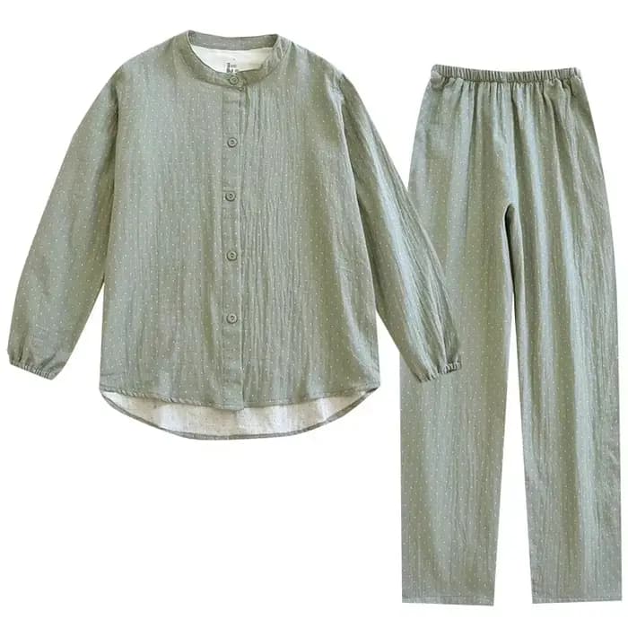 Pyjama en gaze de coton teint à pois pour femmes