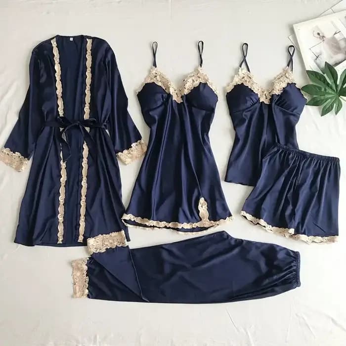 Ensemble pyjama cinq pièces avec coussinets de soutien-gorge