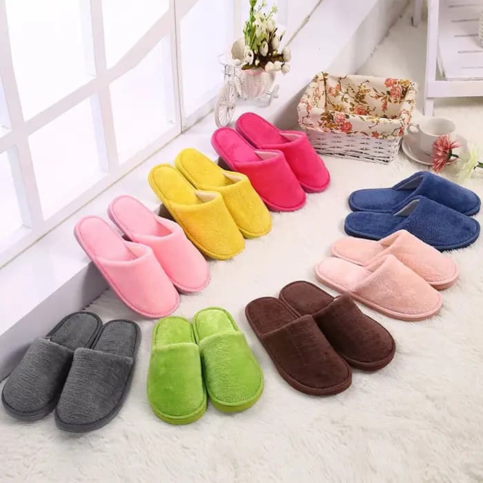 Pantoufles d'hiver chaudes en peluche pour hommes