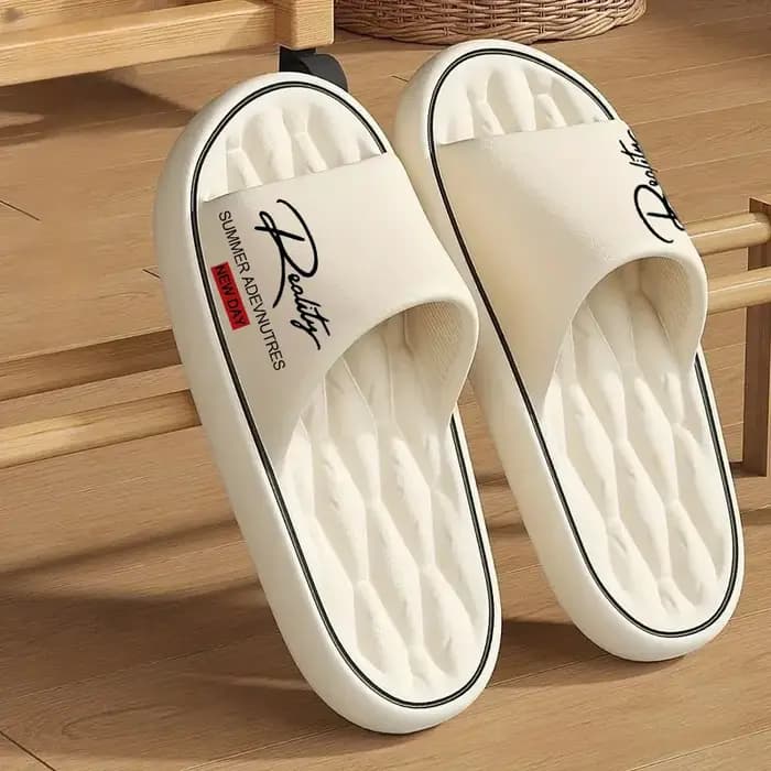 Nouvelles pantoufles pour femmes au design innovant et décontracté