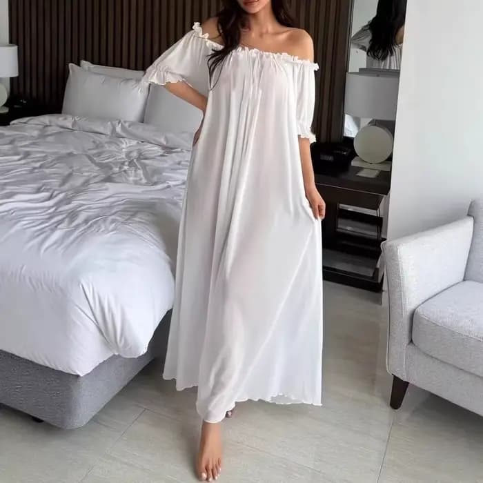 Robe de nuit transparente à épaules dénudées pour femme