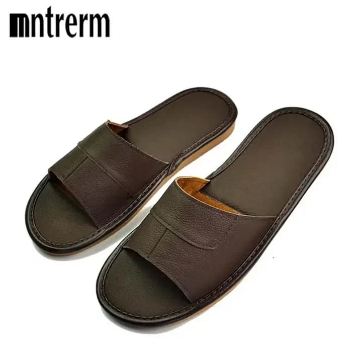 Pantoufles en cuir pour hommes