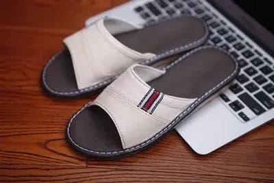 Pantoufles d'Niken Peau de Mouton pour Homme et Femme, Chaussures Confortables, Décontractées, Solid