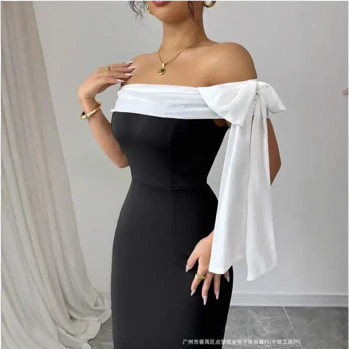 Robe sexy à épaules dénudées et ourlet à la taille