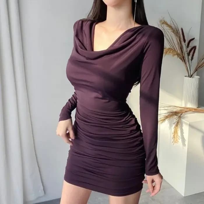 Violet femmes à manches longues robes Mini 2025 mode vêtements en ventes printemps automne Harajuku une ligne chaude épaisse courte femme robe