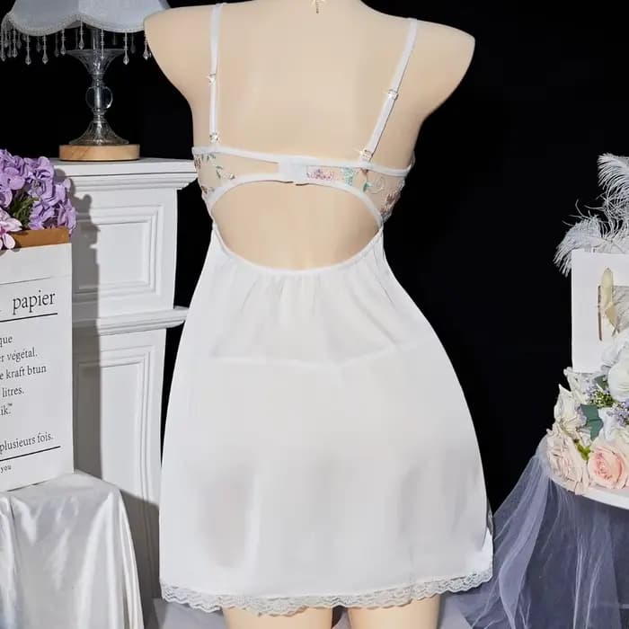 Robe de nuit pour femme en dentelle fine avec nœud