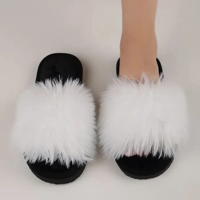 Pantoufles en fausse fourrure en peluche pour femmes