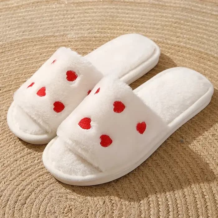 Pantoufles d'hiver en forme de cœur pour femmes et hommes, toboggans de maison en fourrure, sandales