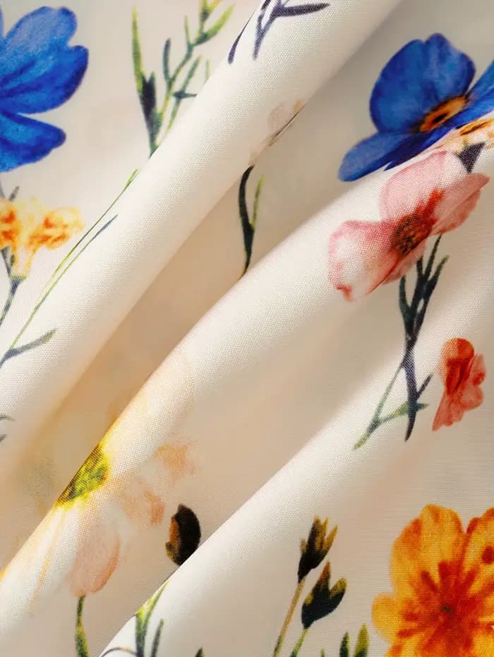 Robe chemise boutonnée à imprimé floral coloré beige pour femme