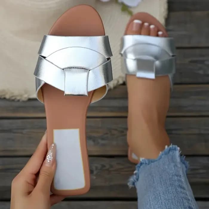 Chaussons pour femmes 2026 Nouvelle collection été – Sandales plates de créateur
