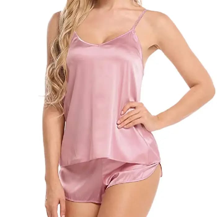 Sexy femmes pyjamas ensembles vêtements de nuit pour femme Spaghetti hauts sans manche + shorts maison costume été Cami