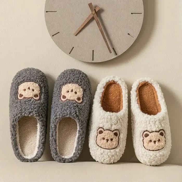 Pantoufles ours en peluche décontractées et mignonnes