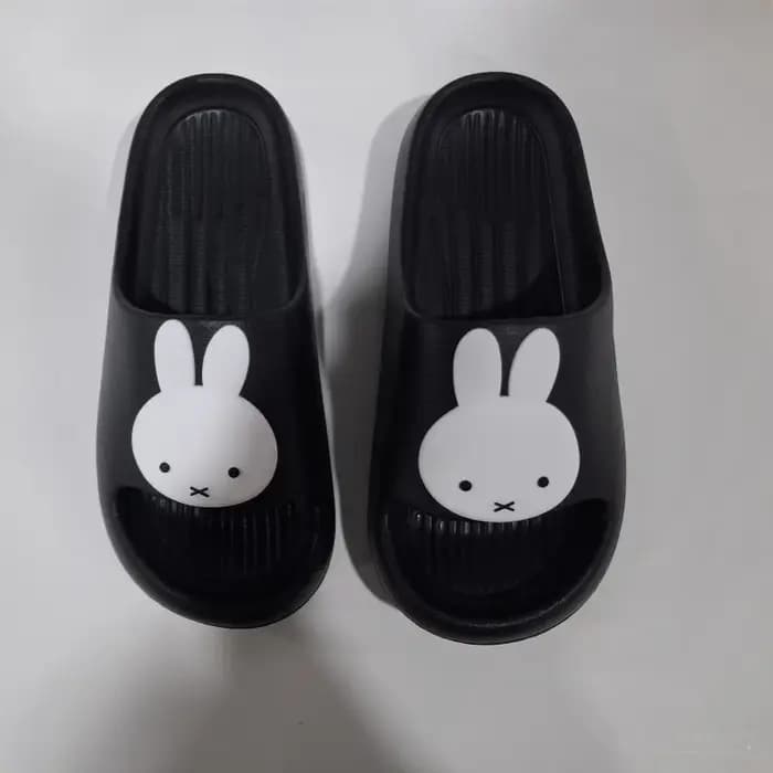 Mignonnes pantoufles antidérapantes Miffy pour hommes et femmes en EVA