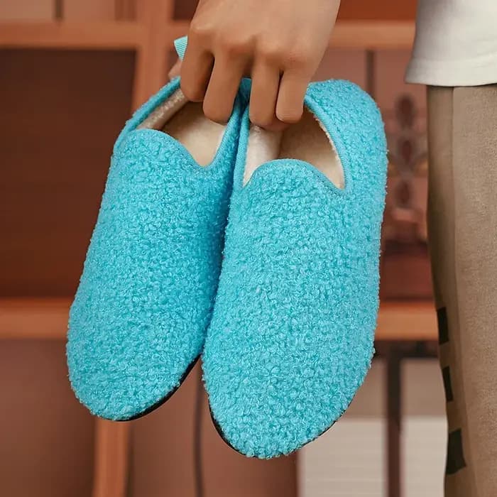 ELUVA pantoufles d'hiver antidérapantes pour hommes et femmes thermiques en plein air intérieur chaud en peluche