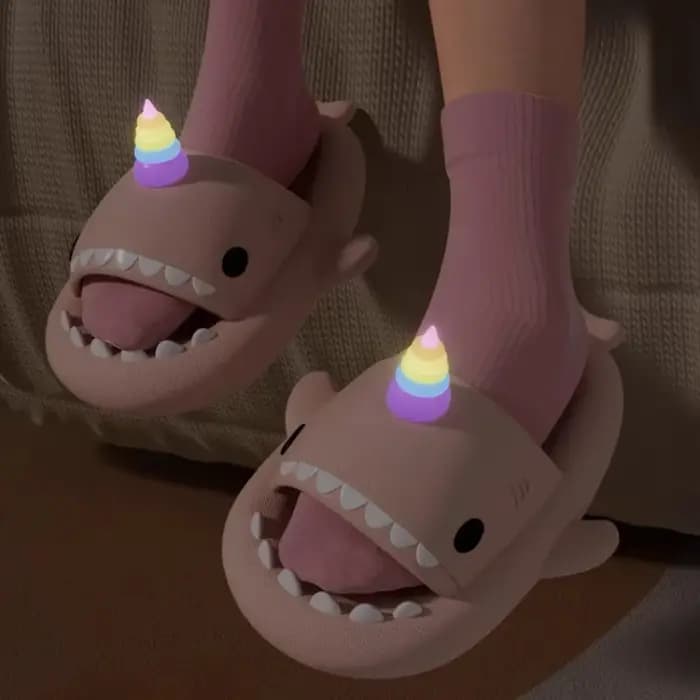 Pantoufles Requin à Semelle Optique pour Femme et Homme, Chaussures à Plateforme d'Été, Palmes Lumin