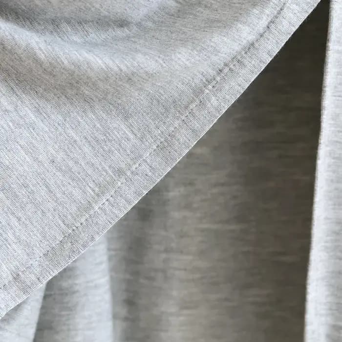 Chemise de nuit mi-longue à col en V pour hommes