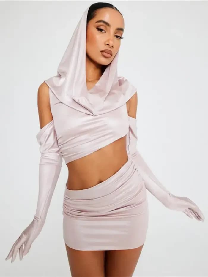 Robe de nuit à manches longues évidée pour femmes