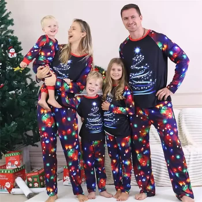 Pyjamas de famille de noël adultes enfants tenues assorties mignon vêtements de nuit amples mère fille père Don bébé