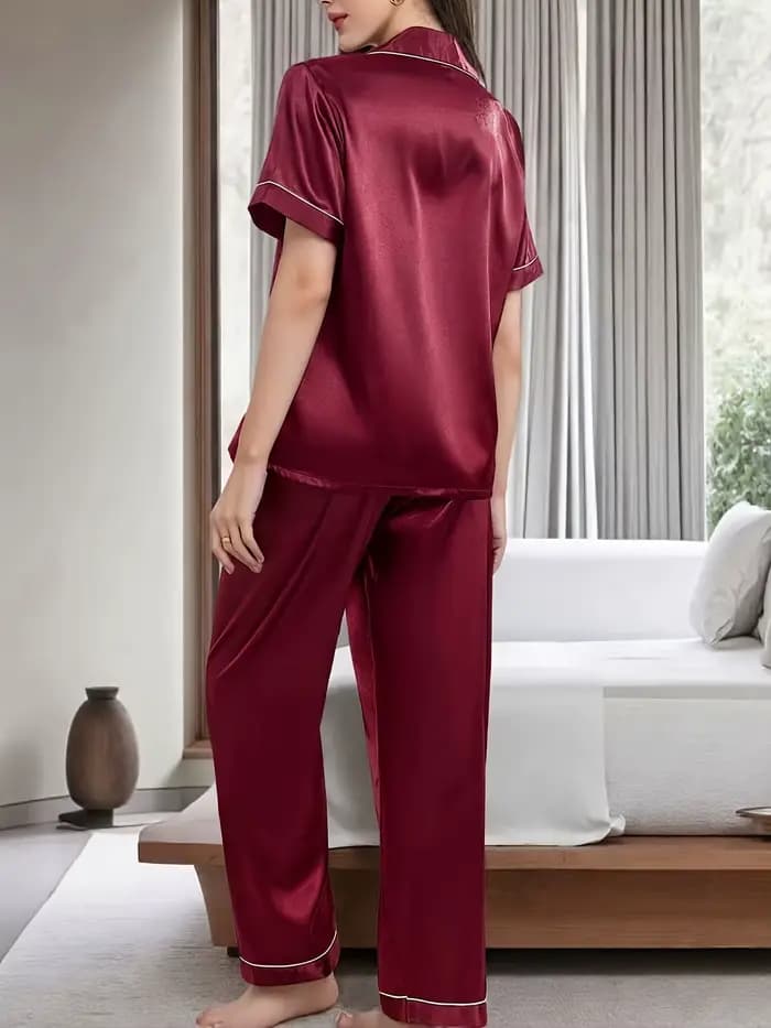 Ensemble de pyjama en satin de soie pour femmes