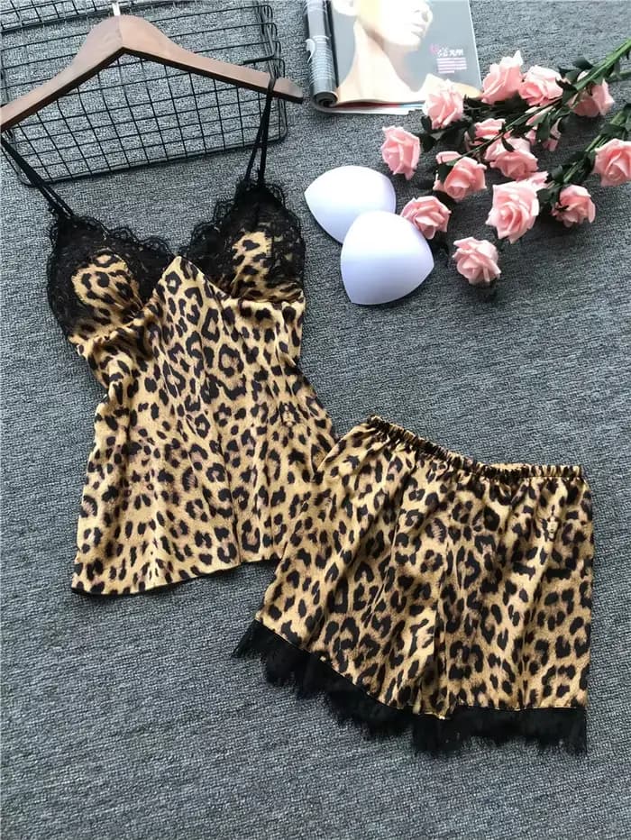 Ensemble pyjama sexy imprimé léopard pour femme