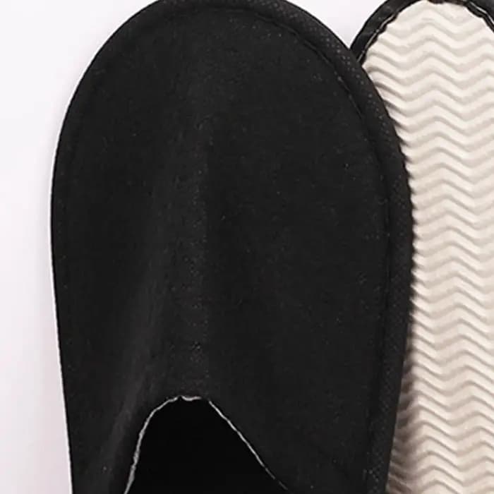 Pantoufles portables pour invités à la maison
