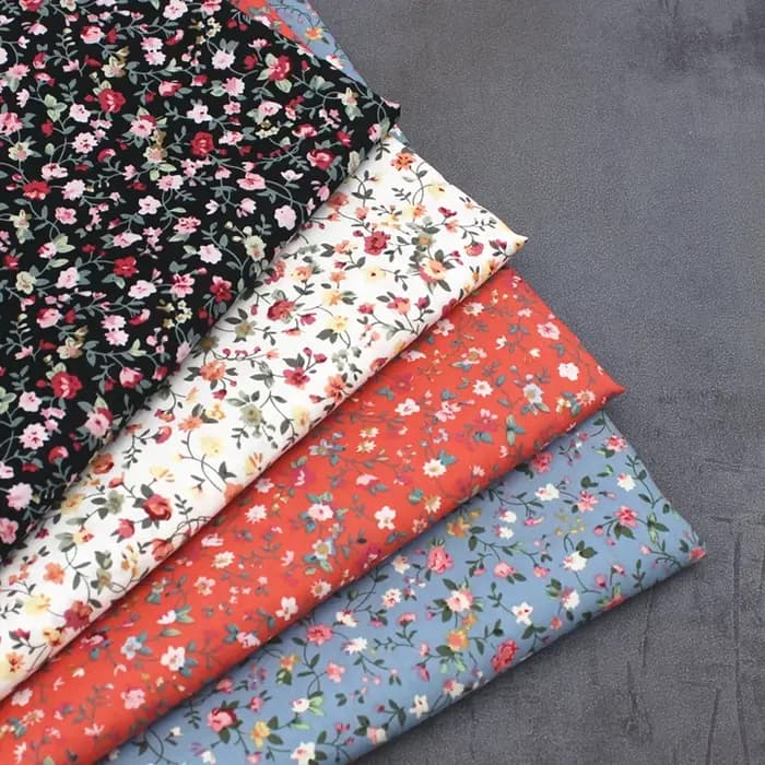 Tissu en Popeline de Coton à Motif Floral Doux et Respirant
