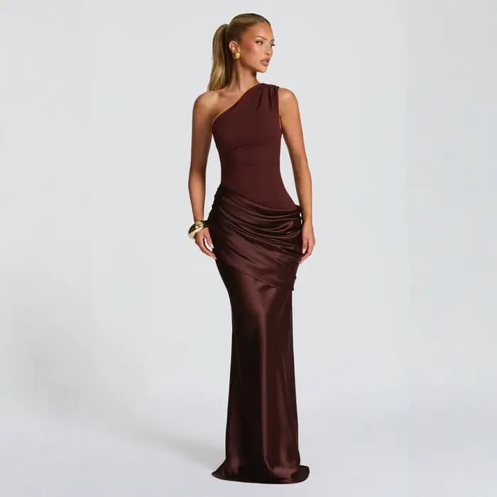 Robe pour femme, couleur unie, slim, sexy, sans manches, col diagonal, plissée, longue, élégante, en