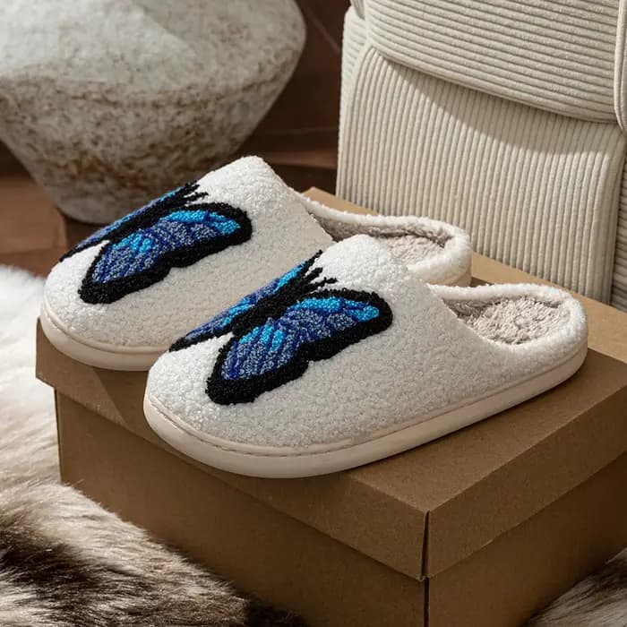 Chaussons pour femmes mignon bleu papillon broderie intérieur doux respirant confortable Couple mode hiver maison chaussures chaud