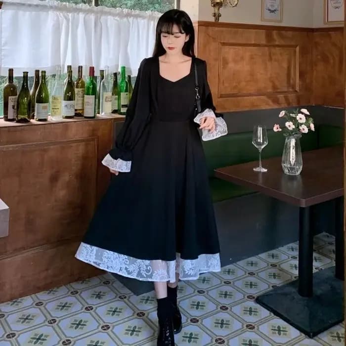 Robe à manches longues pour femmes élégantes Ins Black All-match Fashion Spring M-4XL Square Collar