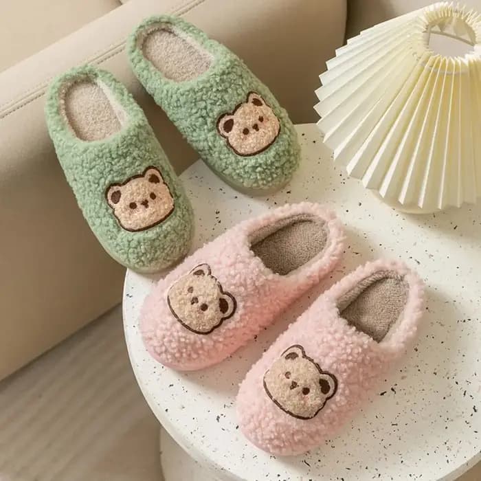 Pantoufles ours en peluche décontractées et mignonnes