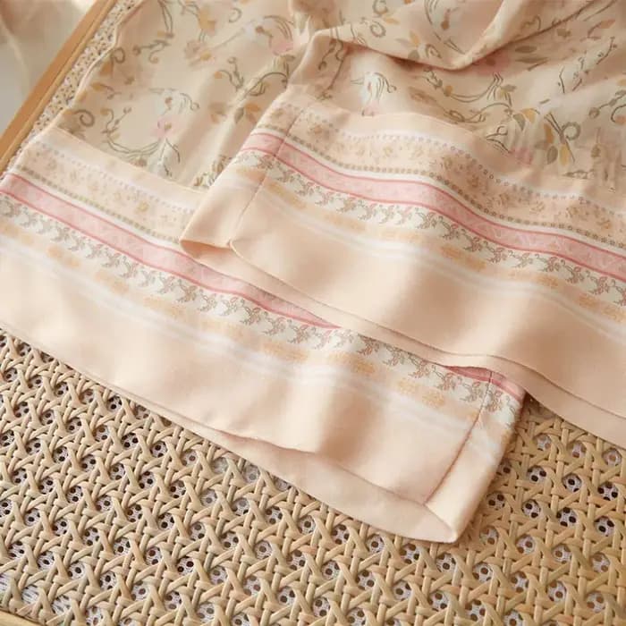 Ensemble pyjama classique à fleurs pour femmes